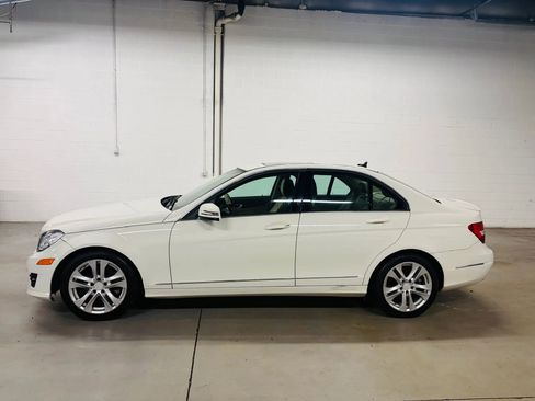 Used 2012 Mercedes-Benz C 300 4MATIC Sedan image 5