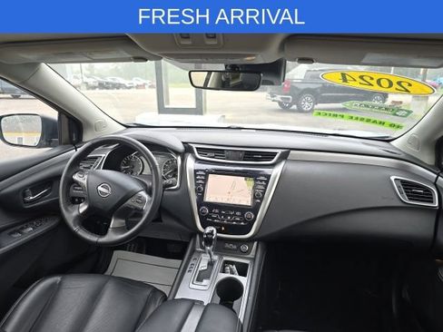 Used 2024 Nissan Murano SL AWD/4WD image 2