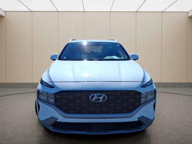 Used 2023 Hyundai Santa Fe SEL w/ Cargo Package FWD image 4