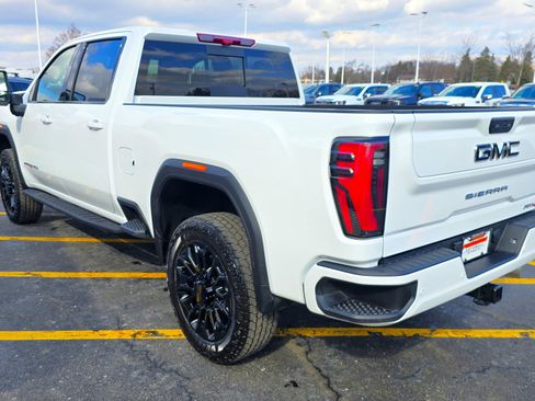 New 2026 GMC Sierra 2500 AT4 w/ AT4 Premium Plus Package image 6