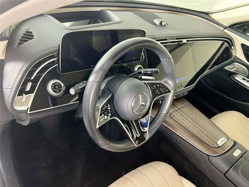 Certified 2024 Mercedes-Benz E 350 4MATIC Sedan image 6
