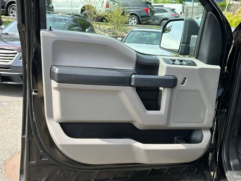 Used 2020 Ford F150 XL w/ Equipment Group 101A Mid AWD/4WD image 6
