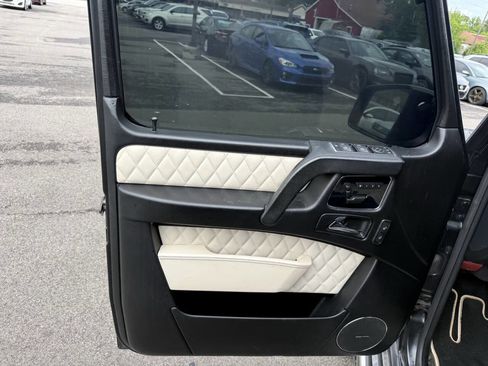 Used 2016 Mercedes-Benz G 63 AMG 4MATIC image 17