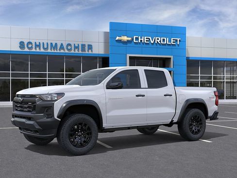 New 2026 Chevrolet Colorado Trail Boss AWD/4WD image 2