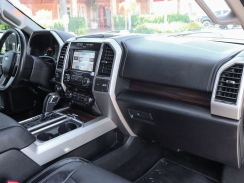 Used 2017 Ford F150 Lariat AWD/4WD image 37