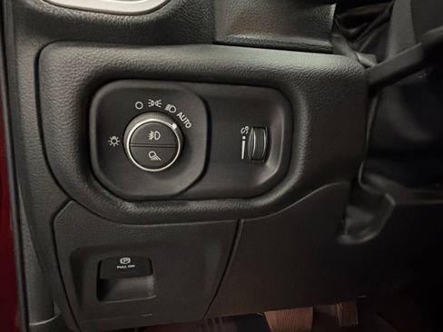 Used 2023 RAM 1500 Big Horn AWD/4WD image 20