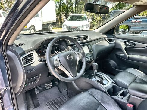 Used 2015 Nissan Rogue SL w/ SL Premium Package AWD/4WD image 10