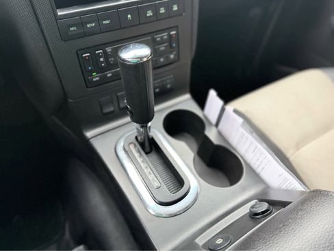 Used 2007 Ford Explorer Sport Trac Limited image 23