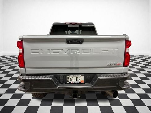 Certified 2024 Chevrolet Silverado 2500 ZR2 w/ Technology Package AWD/4WD image 8