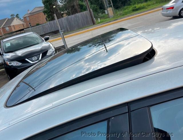 Used 2011 BMW 550i Sedan RWD image 14
