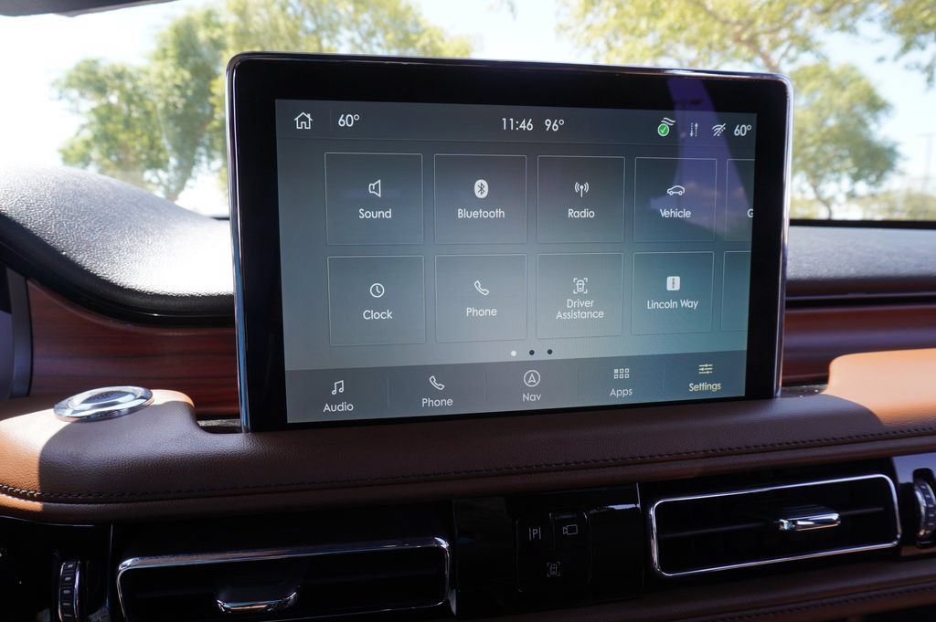 Used 2023 Lincoln Aviator Reserve w/ Equipment Group 201A RWD image 22