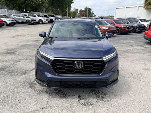 Used 2024 Honda CR-V EX image 3