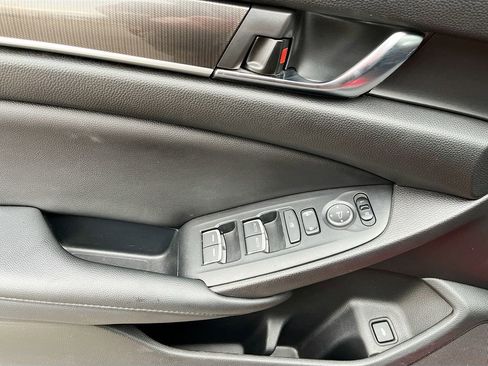 Used 2021 Honda Accord Sport Special Edition image 17