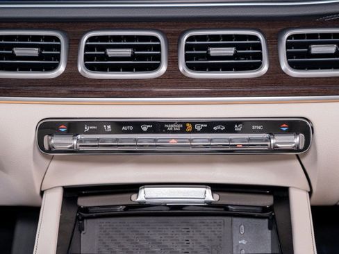 Certified 2026 Mercedes-Benz GLS 450 4MATIC image 21