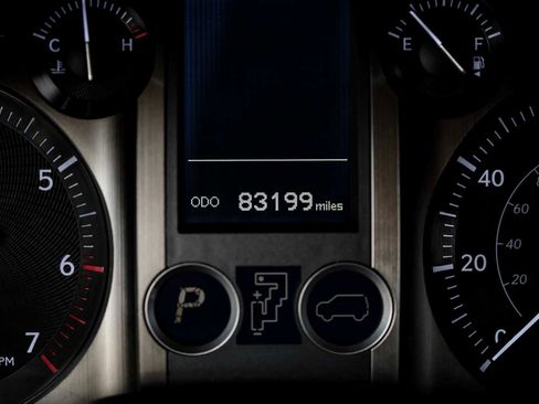 Used 2017 Lexus GX 460 Premium image 20