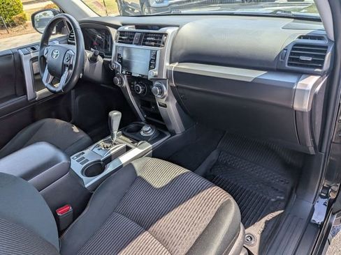 Used 2022 Toyota 4Runner Trail Special Edition AWD/4WD image 37