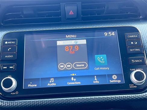 Used 2022 Nissan Kicks SV image 13