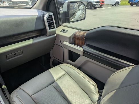 Used 2019 Ford F150 Lariat AWD/4WD image 16