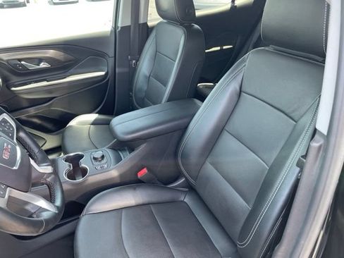 Used 2023 GMC Terrain SLT FWD image 11