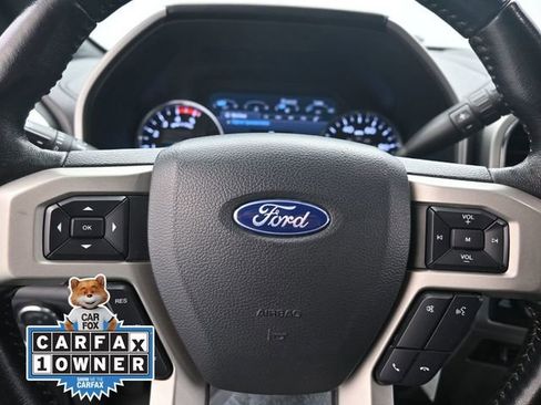 Used 2022 Ford F250 Lariat w/ Lariat Value Package image 11