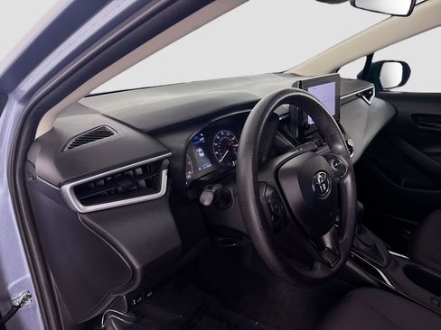 Used 2023 Toyota Corolla LE image 22