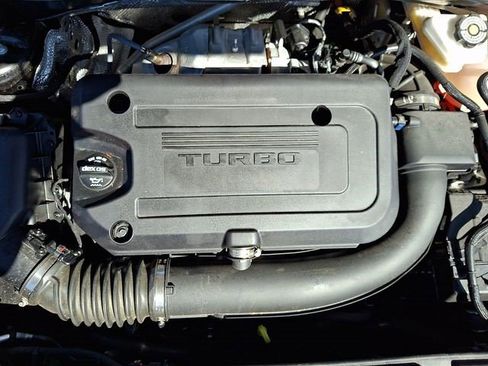 Certified 2025 Buick Envision Sport Touring AWD/4WD image 26