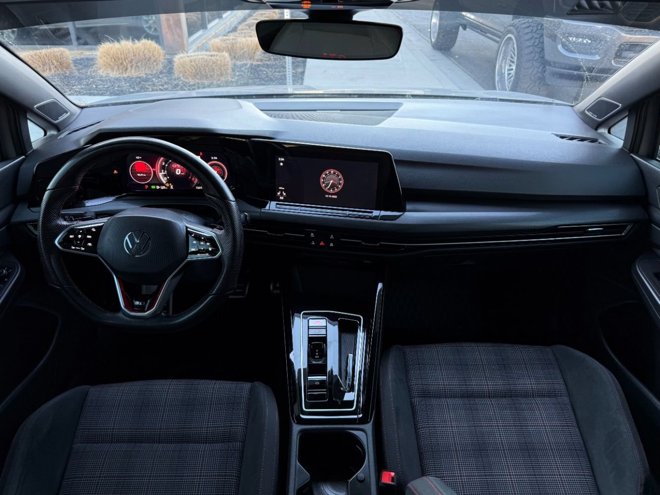 Used 2024 Volkswagen GTI SE FWD image 13