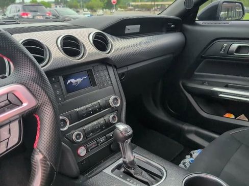 Used 2019 Ford Mustang GT w/ Black Accent Package RWD image 5