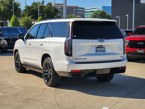 Used 2024 Cadillac Escalade Sport w/ LPO, ONYX Package RWD image 5