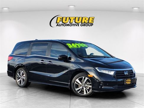 Used 2024 Honda Odyssey Touring image 1