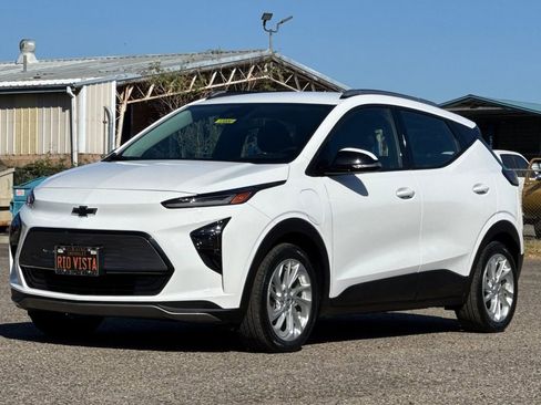 Certified 2023 Chevrolet Bolt EUV LT image 8