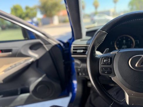 Used 2020 Lexus IS 350 F Sport w/ F Sport Package RWD image 7