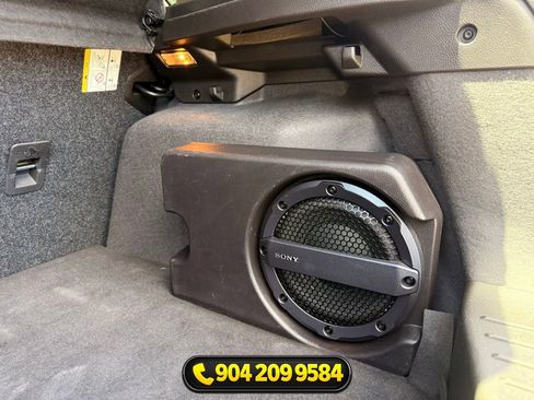 Used 2017 Ford Focus Titanium FWD image 27