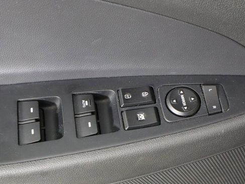 Used 2020 Hyundai Tucson SEL FWD image 20