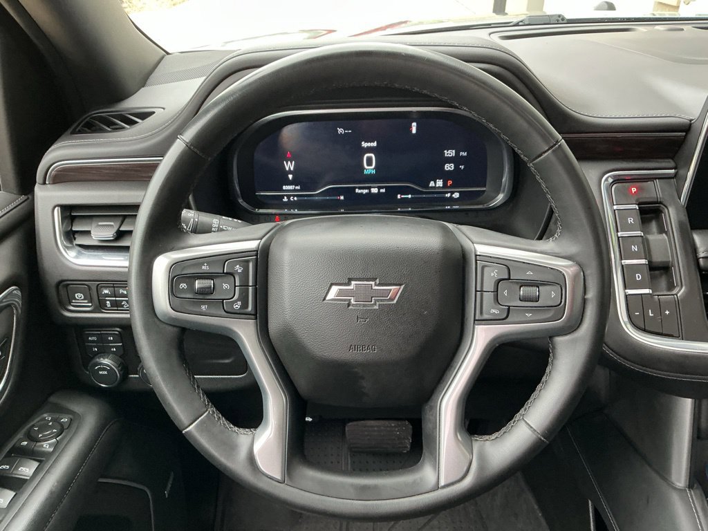 Used 2023 Chevrolet Suburban Z71 w/ Luxury Package AWD/4WD image 12
