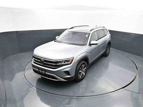 Used 2022 Volkswagen Atlas SE AWD/4WD image 15