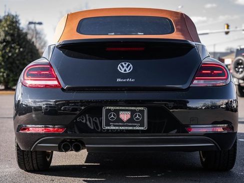 Used 2019 Volkswagen Beetle 2.0T Final Edition SEL image 9