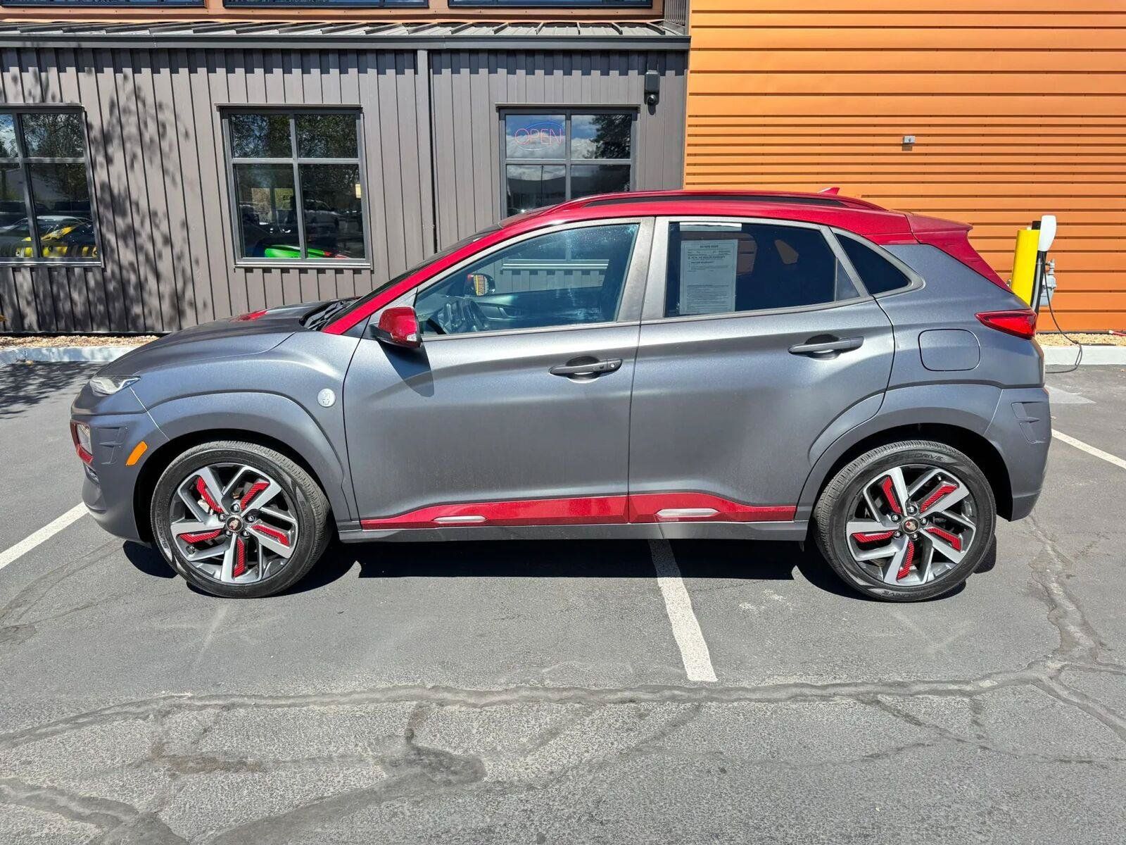 Used 2019 Hyundai Kona Ultimate AWD/4WD image 2