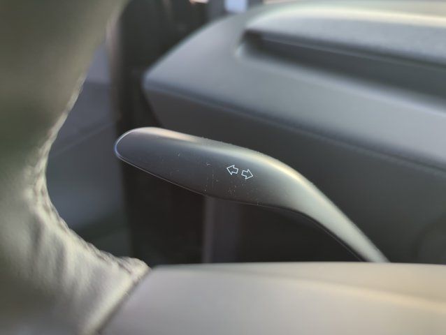 Used 2026 Tesla Model Y 2WD image 21