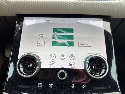 Used 2020 Land Rover Range Rover Velar R-Dynamic S image 27