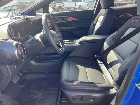 New 2026 Chevrolet Equinox EV RS AWD/4WD image 6