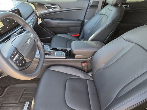New 2026 Kia Sportage EX image 9