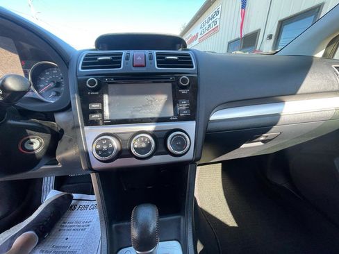 Used 2016 Subaru Crosstrek 2.0i Premium w/ Moonroof Package image 13