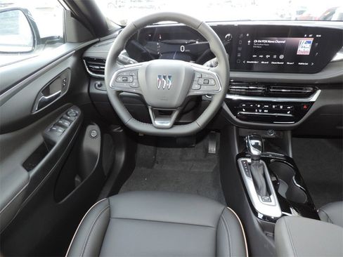 New 2026 Buick Envista Avenir image 17