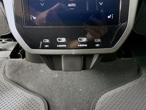 New 2026 GMC Yukon XL AT4 Ultimate image 28