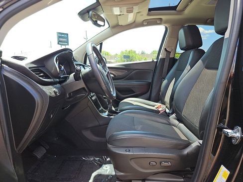 Used 2018 Buick Encore Preferred FWD image 13