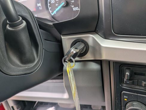 Certified 2024 Ford F350 XLT w/ FX4 Off-Road Package image 27