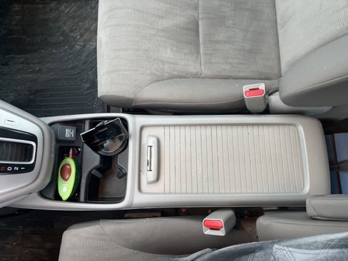 Used 2014 Honda CR-V LX image 21