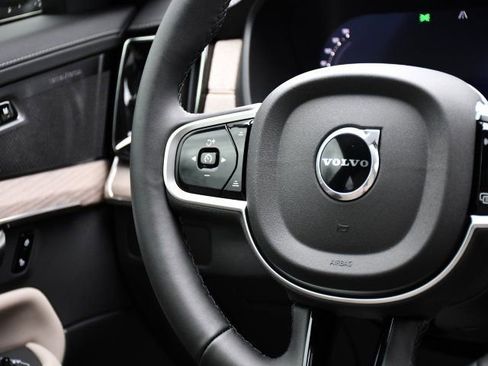 New 2026 Volvo XC90 B6 Plus w/ Protection Package Premier AWD/4WD image 23