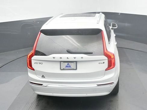 Used 2023 Volvo XC90 B6 Ultimate w/ Lounge Package image 49